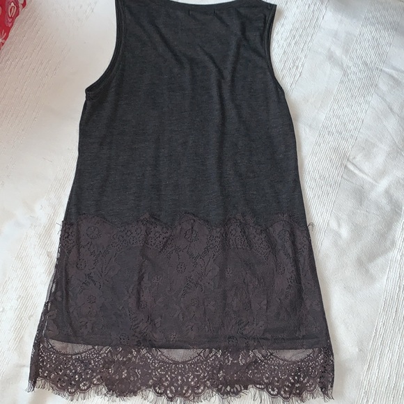 💥 Reckless Angel tank top with lace at bottom - Picture 4 of 10